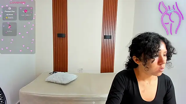 Snapshot of zoe_hayami chatting on May 8, 2026, 10:42 am zoe hayami online show from May 8, 2026, 10:42 am