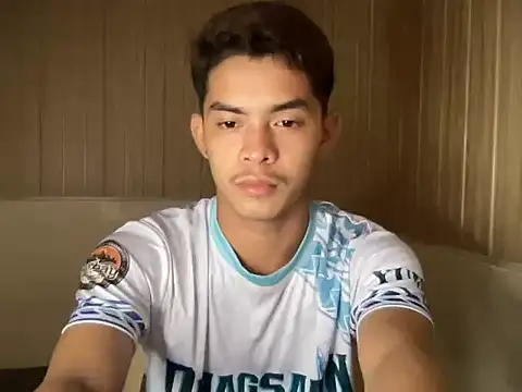 yourhotasian jhonpol16 online show from June 19, 2026, 10:35 pm
