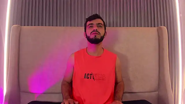 Snapshot of EmmanuelVoss chatting on April 16, 2026, 4:35 am EmmanuelVoss online show from April 16, 2026, 4:35 am