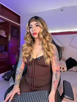 abbymodell1 online show from May 9, 2026, 10:15 pm
