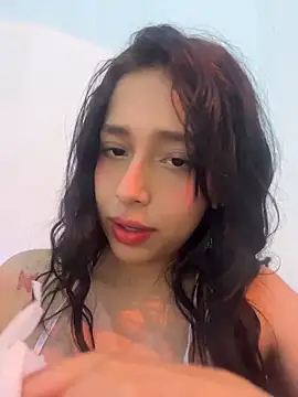 Snapshot of milakitti chatting on June 5, 2026, 5:58 am milakitti online show from June 5, 2026, 5:58 am