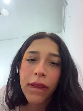 Snapshot of milakitti chatting on July 9, 2026, 7:23 am milakitti online show from July 9, 2026, 7:23 am