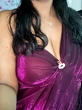 Snapshot of Mayuri-hot chatting on April 25, 2026, 6:05 am Mayuri-hot online show from April 25, 2026, 6:05 am