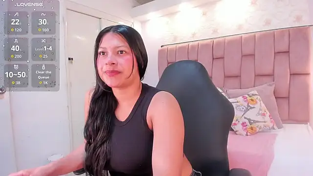Snapshot of pirlywild chatting on June 6, 2026, 1:16 pm pirlywild online show from June 6, 2026, 1:16 pm