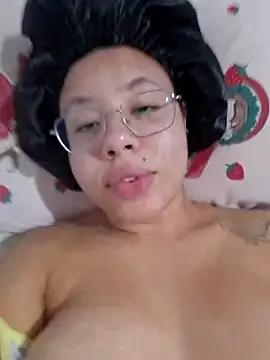 Snapshot of cathcathlai chatting on April 14, 2026, 3:23 am cathcathlai online show from April 14, 2026, 3:23 am