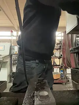 masterbdsmx online show from April 13, 2026, 10:32 am