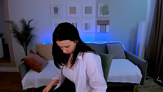 MooonlightSky online show from April 22, 2026, 7:11 am