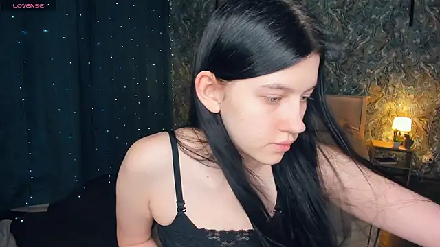 Snapshot of EstelaSuppa chatting on July 12, 2026, 6:37 am EstelaSuppa online show from July 12, 2026, 6:37 am