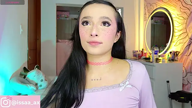 Snapshot of issa_dolly chatting on July 1, 2026, 9:03 pm issa dolly online show from July 1, 2026, 9:03 pm