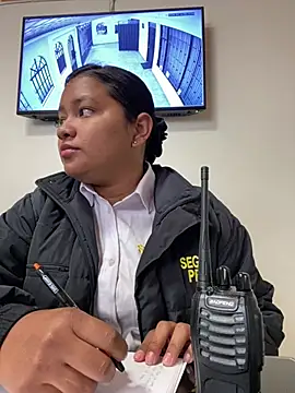 VANNESA SECURITY online show from April 14, 2026, 2:34 pm