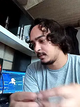 Ale94xxx online show from April 14, 2026, 4:35 pm