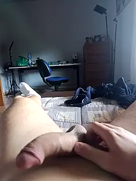 yourboy 27 online show from April 14, 2026, 5:41 pm