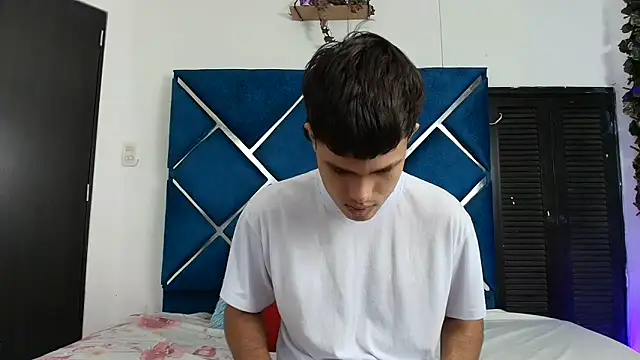 EdwinBoys online show from June 11, 2026, 1:20 pm