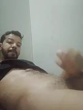 Snapshot of RafaelSartori chatting on May 22, 2026, 10:43 am RafaelSartori online show from May 22, 2026, 10:43 am