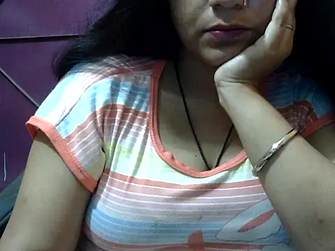Sexy Mahekk online show from August 9, 2026, 6:57 pm