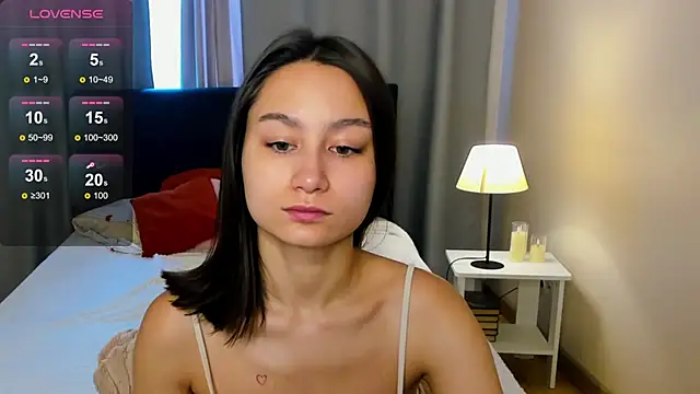 AndreaJohnsons online show from June 30, 2026, 1:06 am