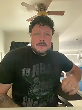 guerritoChulo89 online show from June 2, 2026, 4:42 pm
