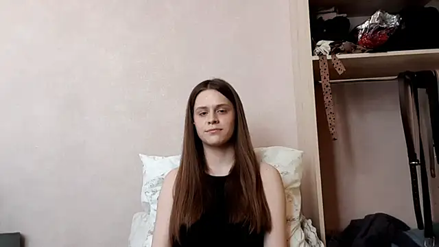 CyberLush online show from April 16, 2026, 7:09 am