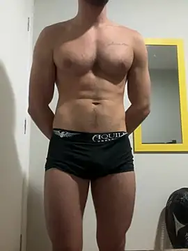 brazilianboy48 online show from April 15, 2026, 10:43 pm