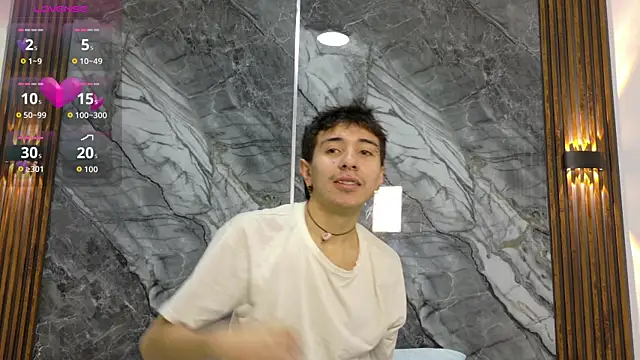 Snapshot of NoahWalker__ chatting on July 2, 2026, 11:05 am NoahWalker online show from July 2, 2026, 11:05 am