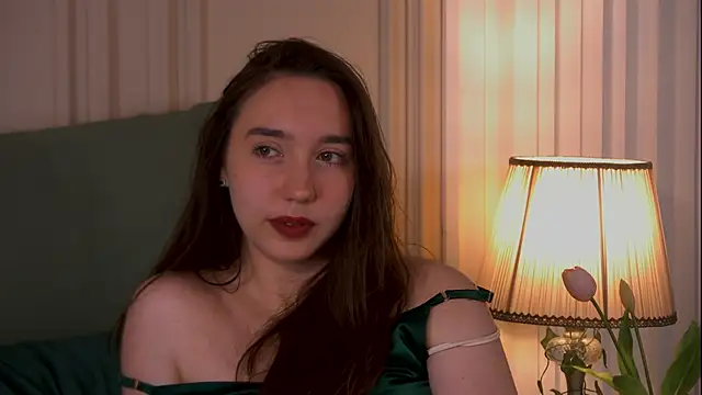 Suzaneey online show from May 31, 2026, 7:26 pm