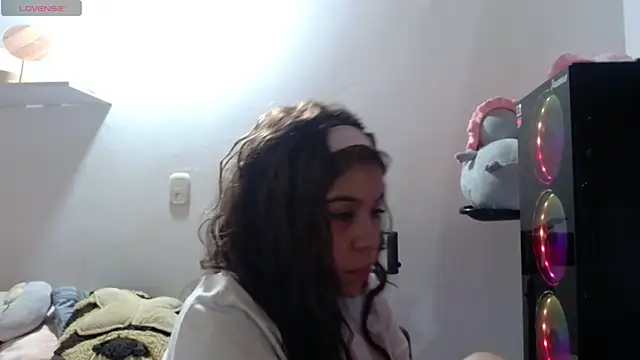 M1la 18 online show from May 24, 2026, 7:24 am