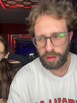 samucaalemao online show from May 15, 2026, 3:24 am