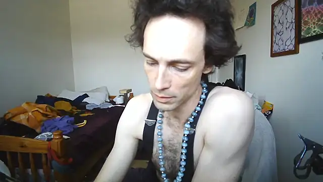 JohnnyMoves online show from May 17, 2026, 7:32 pm