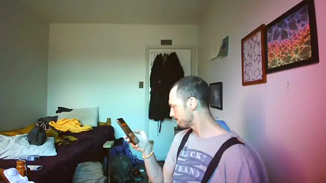 JohnnyMoves online show from June 25, 2026, 6:01 pm