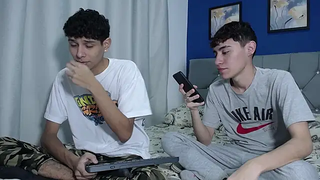 Thiago And Gael online show from June 19, 2026, 12:04 am