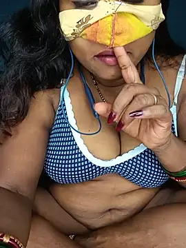 Snapshot of Hotty-Kobita-Vabi chatting on July 18, 2026, 5:50 pm Hotty-Kobita-Vabi online show from July 18, 2026, 5:50 pm