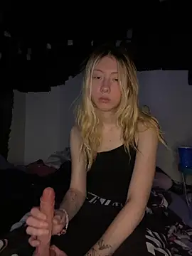 Spoilmedaddy732 online show from June 4, 2026, 6:14 pm