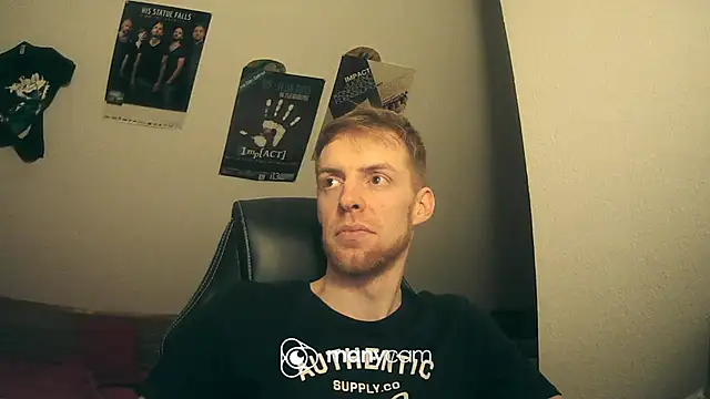 Milkyman7 online show from December 21, 2024, 9:15 pm