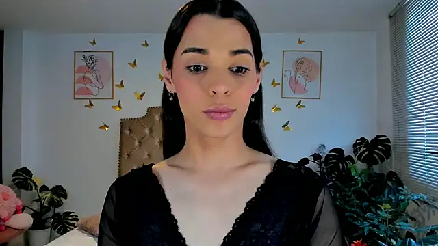 Snapshot of bella_grego chatting on July 8, 2026, 2:21 pm bella grego online show from July 8, 2026, 2:21 pm