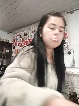 julietaflame online show from April 24, 2026, 3:31 am