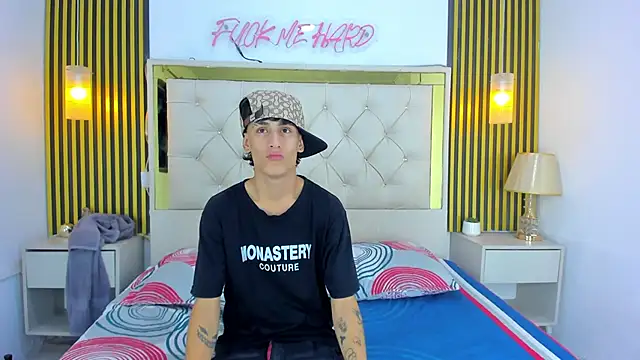 Just18Jake  online show from April 18, 2026, 12:03 am