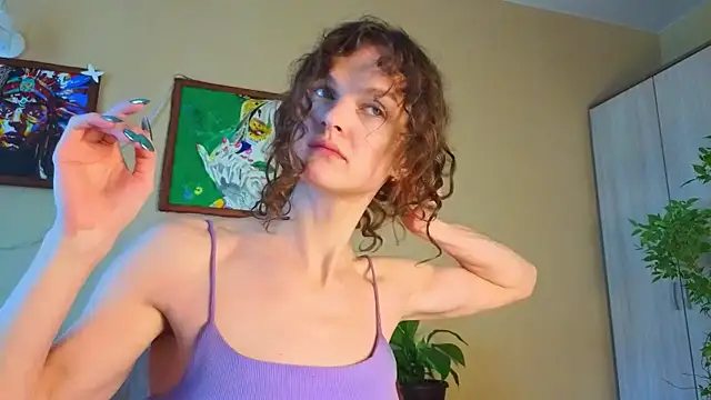 Snapshot of Muscle_Muse chatting on May 15, 2026, 5:03 am Muscle Muse online show from May 15, 2026, 5:03 am