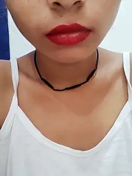 Snapshot of Kamini_rani chatting on May 9, 2026, 1:33 am Kamini rani online show from May 9, 2026, 1:33 am