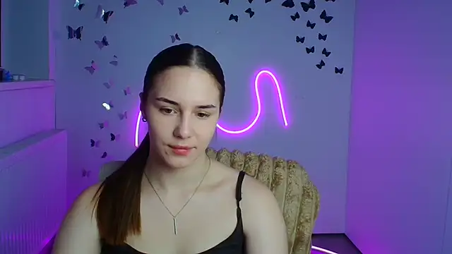 Snapshot of Kyara_ra chatting on June 21, 2026, 5:21 am Kyara ra online show from June 21, 2026, 5:21 am