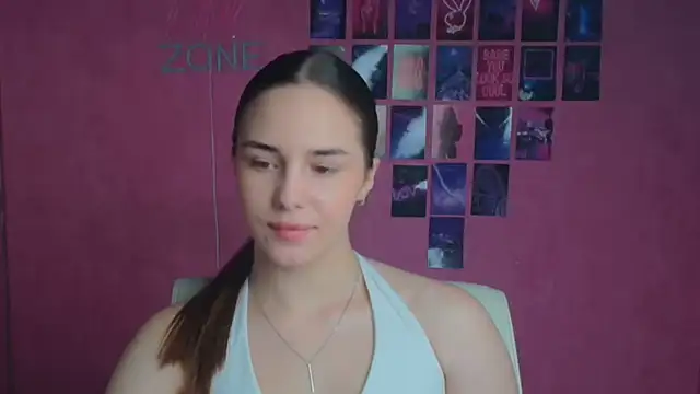 Snapshot of Kyara_ra chatting on June 22, 2026, 5:26 am Kyara ra online show from June 22, 2026, 5:26 am