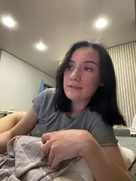 Snapshot of Fuck-Rina chatting on May 8, 2026, 4:56 pm Fuck-Rina online show from May 8, 2026, 4:56 pm