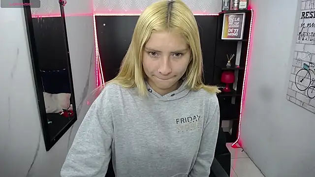 Snapshot of nancy_blonde chatting on July 11, 2026, 12:52 pm nancy blonde online show from July 11, 2026, 12:52 pm