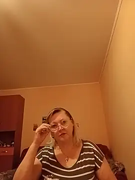 I amVeronicle online show from July 19, 2026, 10:08 am