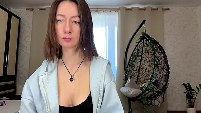 Snapshot of MariaSpadoni chatting on May 2, 2026, 7:02 am MariaSpadoni online show from May 2, 2026, 7:02 am