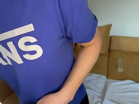 Sonny1337 online show from April 20, 2026, 8:17 am