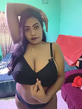 Hot Cupole online show from August 5, 2026, 3:15 pm