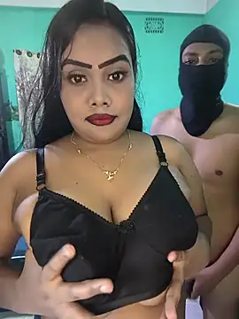 Hot Cupole online show from August 6, 2026, 3:25 pm