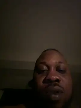 BlackRoyalNSavage online show from May 10, 2026, 9:42 pm