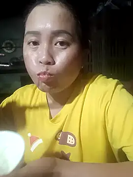 Snapshot of phuongtrinh1 chatting on May 8, 2026, 12:43 pm phuongtrinh1 online show from May 8, 2026, 12:43 pm