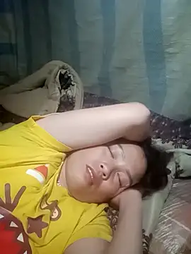 Snapshot of phuongtrinh1 chatting on May 12, 2026, 7:00 pm phuongtrinh1 online show from May 12, 2026, 7:00 pm